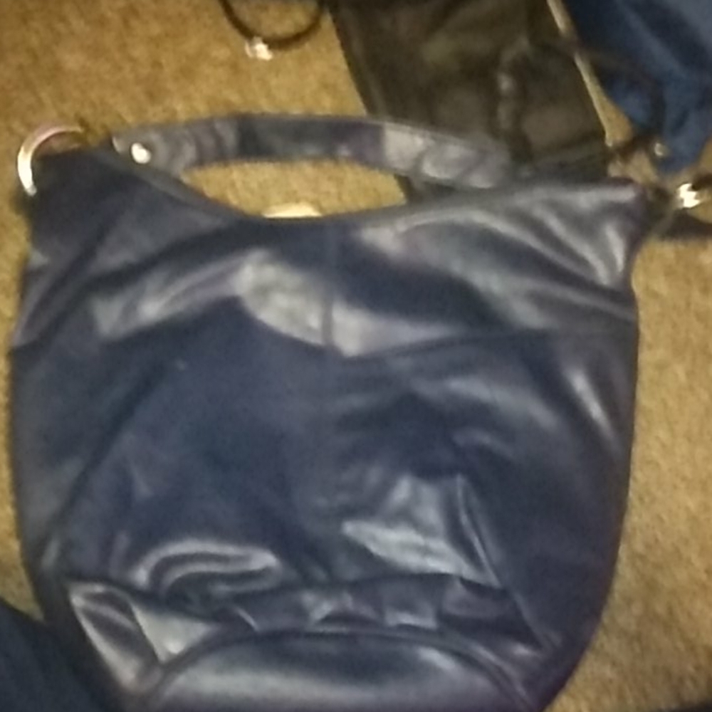 Purse - Picture 2 of 3
